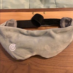 Weighted eye/sleep mask by Gravity